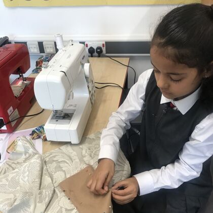 Sewing Club - Marina